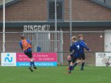 Onderlinge wedstrijd S.K.N.W.K. JO17-1 en S.K.N.W.K. JO16-1 (15-01-2022) (27/81)